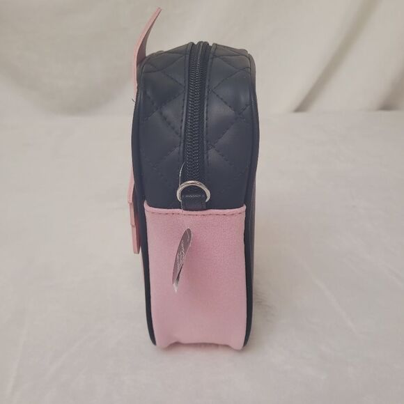 BBW Haunted House Crossbody Bag Detachable Strap Glow in the Dark New OOS - Picture 2 of 11